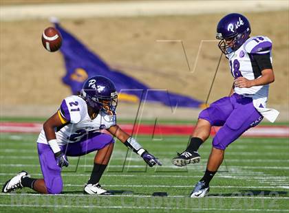 Thumbnail 1 in Plano West vs. Lufkin (UIL 5A Division 2 Regional Playoff) photogallery.