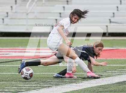 Thumbnail 2 in Conway vs. Northside (AAA 6A First Round Playoff) photogallery.