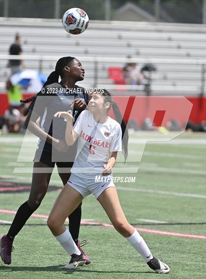 Thumbnail 3 in Conway vs. Northside (AAA 6A First Round Playoff) photogallery.