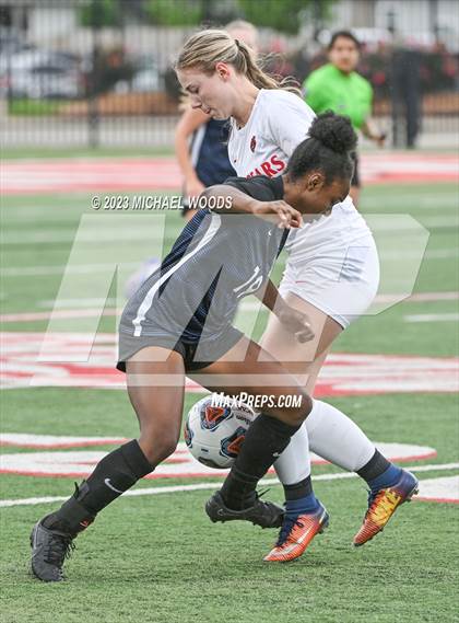 Thumbnail 3 in Conway vs. Northside (AAA 6A First Round Playoff) photogallery.