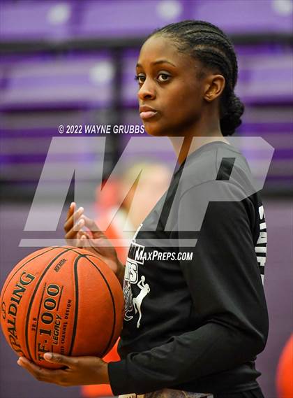 Thumbnail 2 in Mineola vs. Jefferson (UIL 3A Region 2 Area Playoff) photogallery.