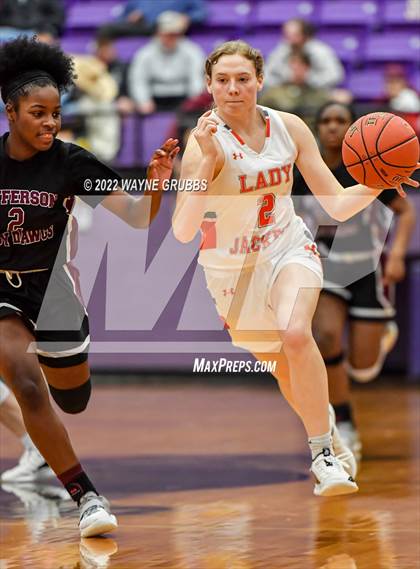 Thumbnail 2 in Mineola vs. Jefferson (UIL 3A Region 2 Area Playoff) photogallery.