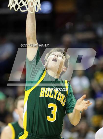 Thumbnail 2 in Holyoke vs. Sedgwick County  (CHSAA 2A Final) photogallery.