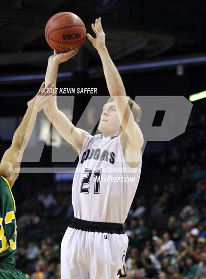 Thumbnail 3 in Holyoke vs. Sedgwick County  (CHSAA 2A Final) photogallery.