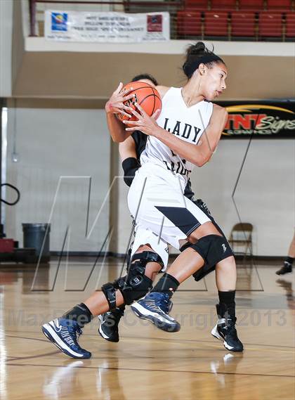 Thumbnail 1 in Cleburne vs. Rider (Fantasy of Lights Tournament) photogallery.