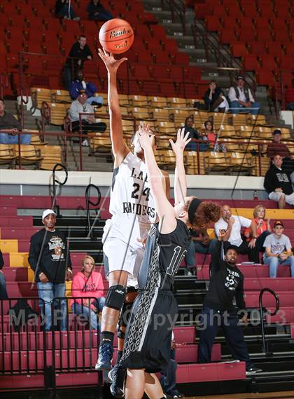 Thumbnail 3 in Cleburne vs. Rider (Fantasy of Lights Tournament) photogallery.
