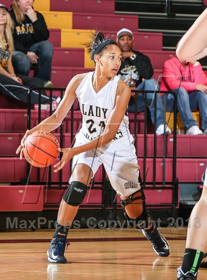 Thumbnail 3 in Cleburne vs. Rider (Fantasy of Lights Tournament) photogallery.