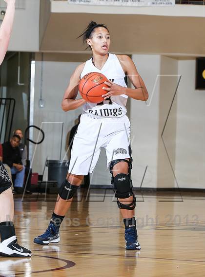 Thumbnail 1 in Cleburne vs. Rider (Fantasy of Lights Tournament) photogallery.