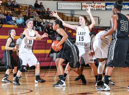 Thumbnail 3 in Cleburne vs. Rider (Fantasy of Lights Tournament) photogallery.