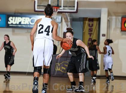 Thumbnail 1 in Cleburne vs. Rider (Fantasy of Lights Tournament) photogallery.