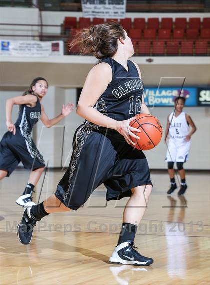 Thumbnail 1 in Cleburne vs. Rider (Fantasy of Lights Tournament) photogallery.