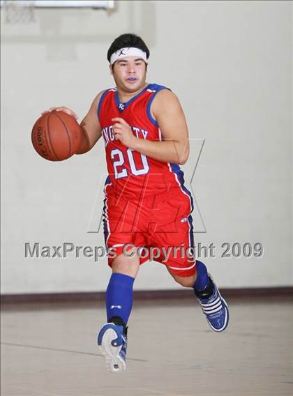 Thumbnail 3 in Nazareth vs Knox City (Fantasy of Lights Tournament) photogallery.