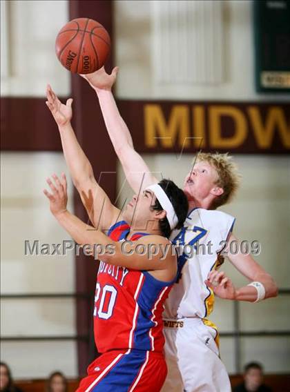 Thumbnail 3 in Nazareth vs Knox City (Fantasy of Lights Tournament) photogallery.