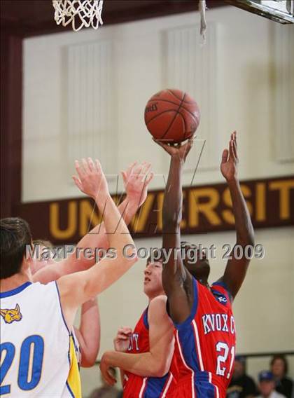 Thumbnail 1 in Nazareth vs Knox City (Fantasy of Lights Tournament) photogallery.
