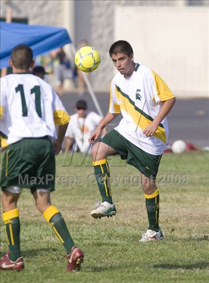 Thumbnail 1 in Los Banos vs. Davis (Spartans Classic) photogallery.