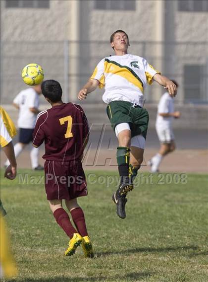 Thumbnail 3 in Los Banos vs. Davis (Spartans Classic) photogallery.