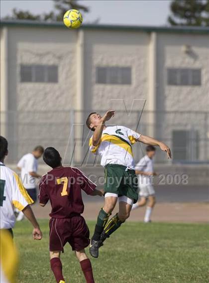 Thumbnail 2 in Los Banos vs. Davis (Spartans Classic) photogallery.