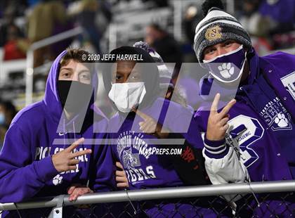 Thumbnail 2 in Pickerington Central vs. St. Xavier (OHSAA D1 Final) photogallery.