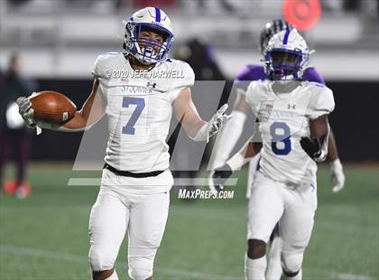 Thumbnail 3 in Pickerington Central vs. St. Xavier (OHSAA D1 Final) photogallery.