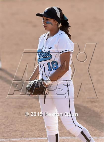 Thumbnail 2 in Grand Terrace vs. La Serna (CIF SS D3 Final) photogallery.