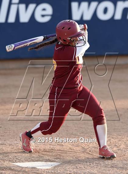 Thumbnail 2 in Grand Terrace vs. La Serna (CIF SS D3 Final) photogallery.