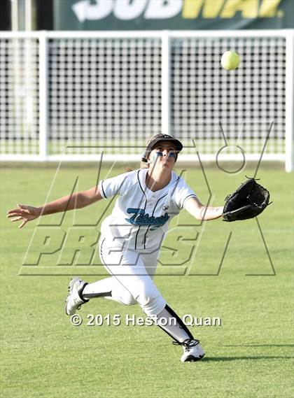 Thumbnail 3 in Grand Terrace vs. La Serna (CIF SS D3 Final) photogallery.