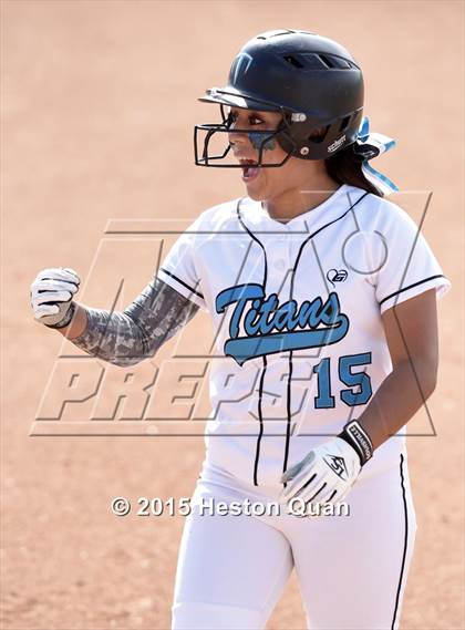 Thumbnail 3 in Grand Terrace vs. La Serna (CIF SS D3 Final) photogallery.