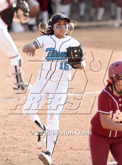 Thumbnail 2 in Grand Terrace vs. La Serna (CIF SS D3 Final) photogallery.