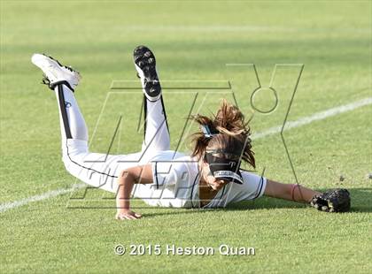 Thumbnail 3 in Grand Terrace vs. La Serna (CIF SS D3 Final) photogallery.