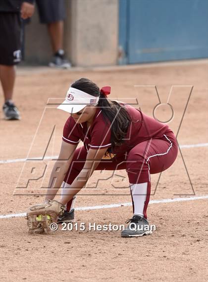Thumbnail 1 in Grand Terrace vs. La Serna (CIF SS D3 Final) photogallery.
