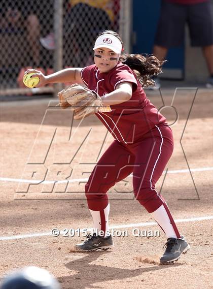 Thumbnail 1 in Grand Terrace vs. La Serna (CIF SS D3 Final) photogallery.