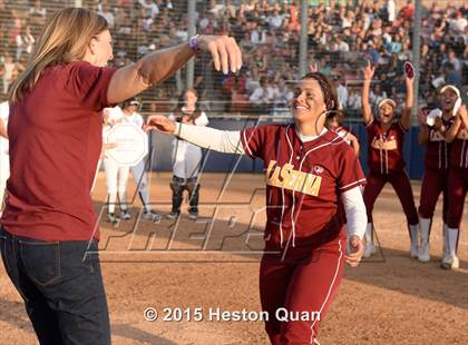 Thumbnail 1 in Grand Terrace vs. La Serna (CIF SS D3 Final) photogallery.