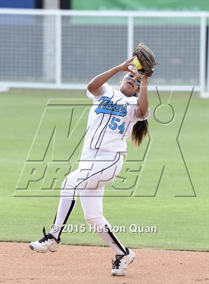 Thumbnail 1 in Grand Terrace vs. La Serna (CIF SS D3 Final) photogallery.