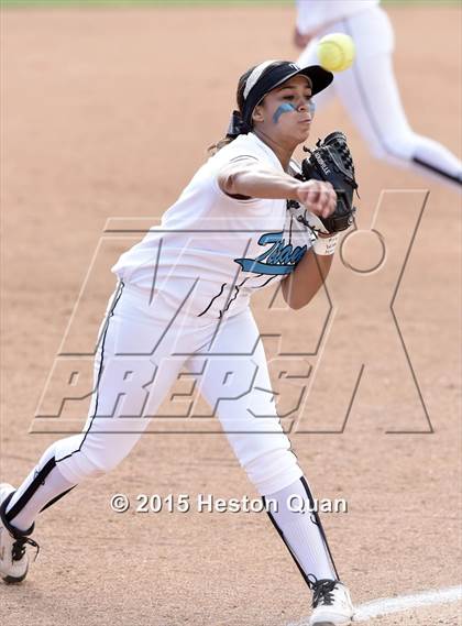 Thumbnail 2 in Grand Terrace vs. La Serna (CIF SS D3 Final) photogallery.