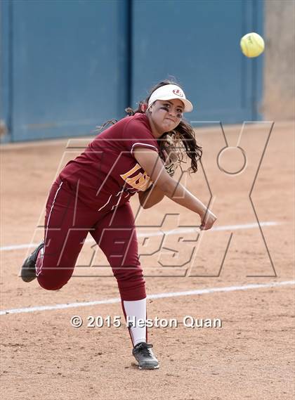 Thumbnail 3 in Grand Terrace vs. La Serna (CIF SS D3 Final) photogallery.