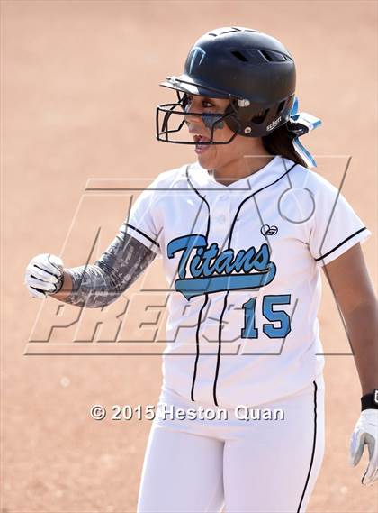 Thumbnail 2 in Grand Terrace vs. La Serna (CIF SS D3 Final) photogallery.