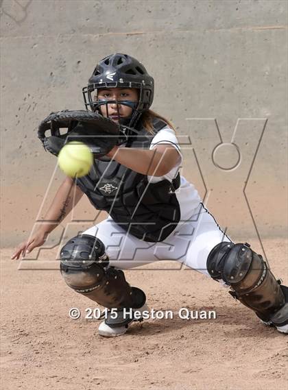 Thumbnail 2 in Grand Terrace vs. La Serna (CIF SS D3 Final) photogallery.