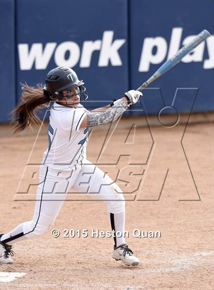 Thumbnail 2 in Grand Terrace vs. La Serna (CIF SS D3 Final) photogallery.