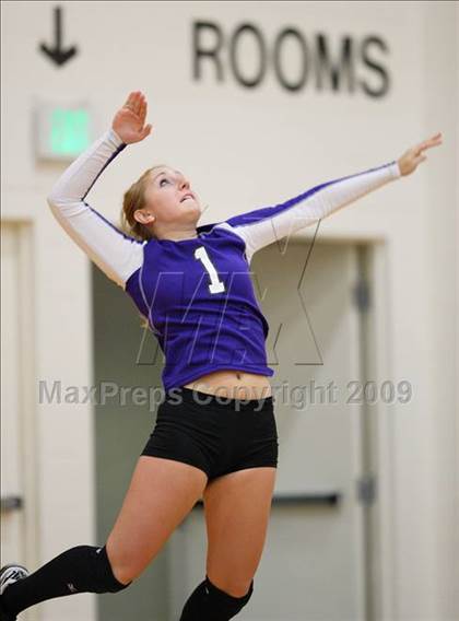 Thumbnail 2 in Cherokee Trail vs. Middle Park (Eaglecrest Invitational) photogallery.