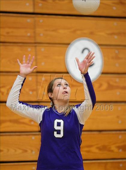 Thumbnail 1 in Cherokee Trail vs. Middle Park (Eaglecrest Invitational) photogallery.