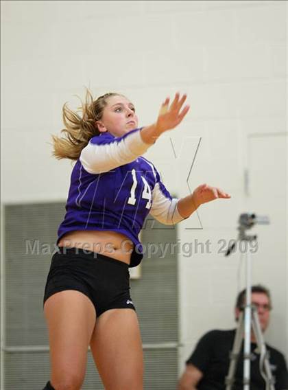 Thumbnail 2 in Cherokee Trail vs. Middle Park (Eaglecrest Invitational) photogallery.