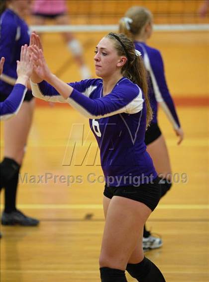 Thumbnail 3 in Cherokee Trail vs. Middle Park (Eaglecrest Invitational) photogallery.