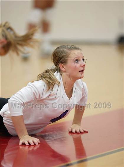 Thumbnail 1 in Cherokee Trail vs. Middle Park (Eaglecrest Invitational) photogallery.