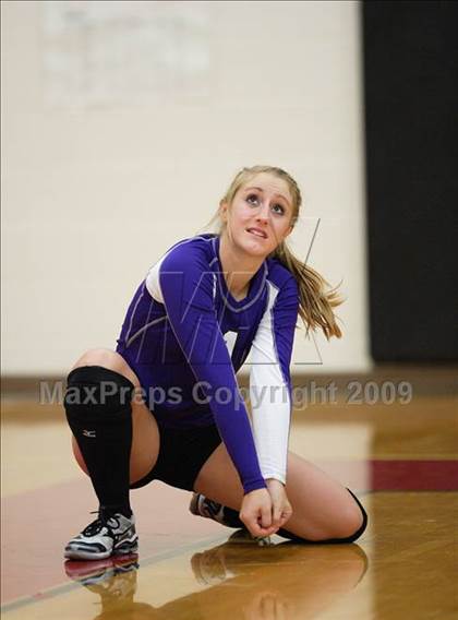 Thumbnail 1 in Cherokee Trail vs. Middle Park (Eaglecrest Invitational) photogallery.