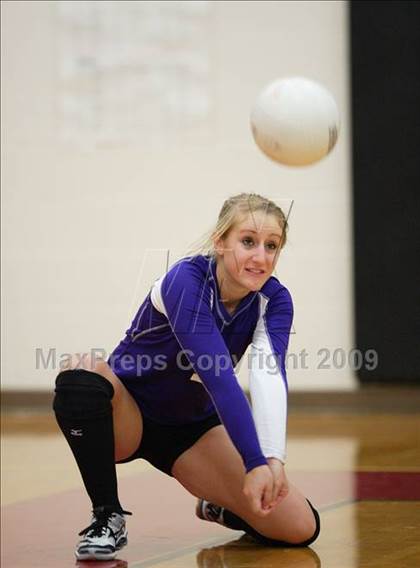 Thumbnail 3 in Cherokee Trail vs. Middle Park (Eaglecrest Invitational) photogallery.