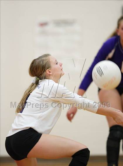 Thumbnail 2 in Cherokee Trail vs. Middle Park (Eaglecrest Invitational) photogallery.