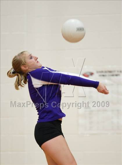 Thumbnail 2 in Cherokee Trail vs. Middle Park (Eaglecrest Invitational) photogallery.