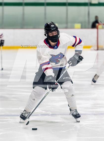Thumbnail 3 in Merrimack vs Somersworth-Coe-Brown (NHIAA Division 2 Semifinal) photogallery.