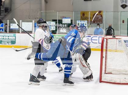 Thumbnail 2 in Merrimack vs Somersworth-Coe-Brown (NHIAA Division 2 Semifinal) photogallery.
