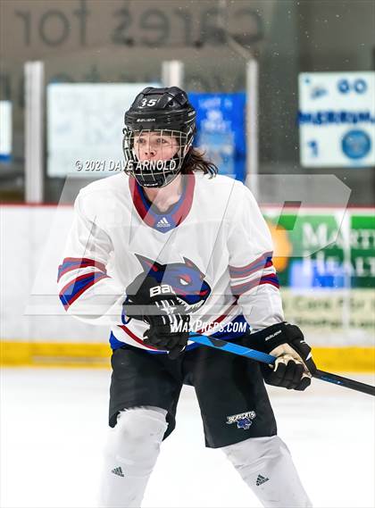 Thumbnail 2 in Merrimack vs Somersworth-Coe-Brown (NHIAA Division 2 Semifinal) photogallery.